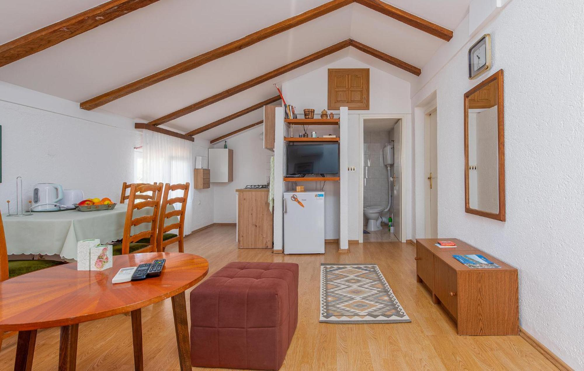 Nice Apartment In Potocnica With House Sea View Borovići Exteriér fotografie